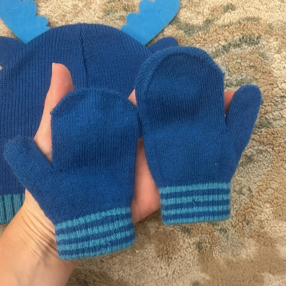 Moose beanie and matching gloves blue - Picture 3 of 5
